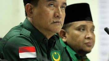 Half-Hearted Support Of The Bulan Bintang Party For The Jokowi-Ma'ruf Government