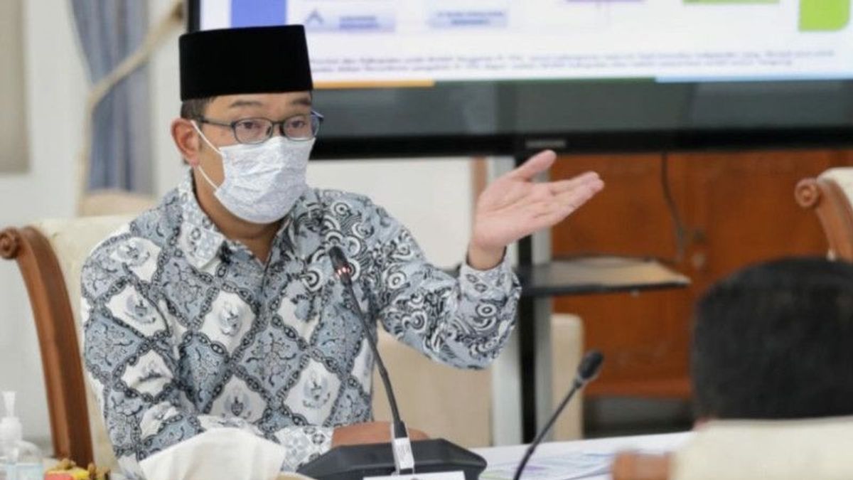 Belasan Anggota Skuad Persib Bandung COVID-19, Ridwan Kamil: Pelajaran untuk Kita Semua, Prokes Sangat Penting
