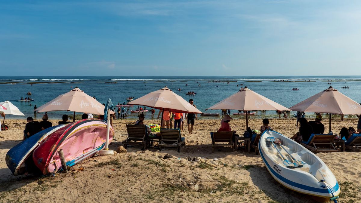 The Bule Phenomenon In Bali Is Nude, This Is What Immigration Says