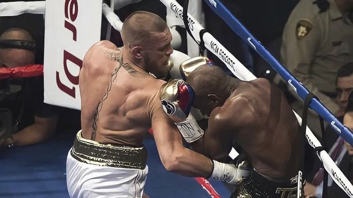 Floyd Mayweather Sends Signals Will Rematch Conor McGregor In The Boxing Ring