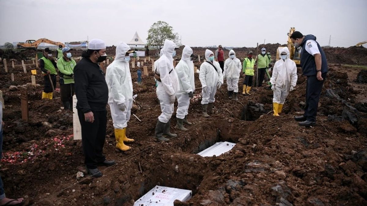Anies: New Record Of Burials In DKI During The COVID-19 Pandemic, 180 Bodies Buried Today