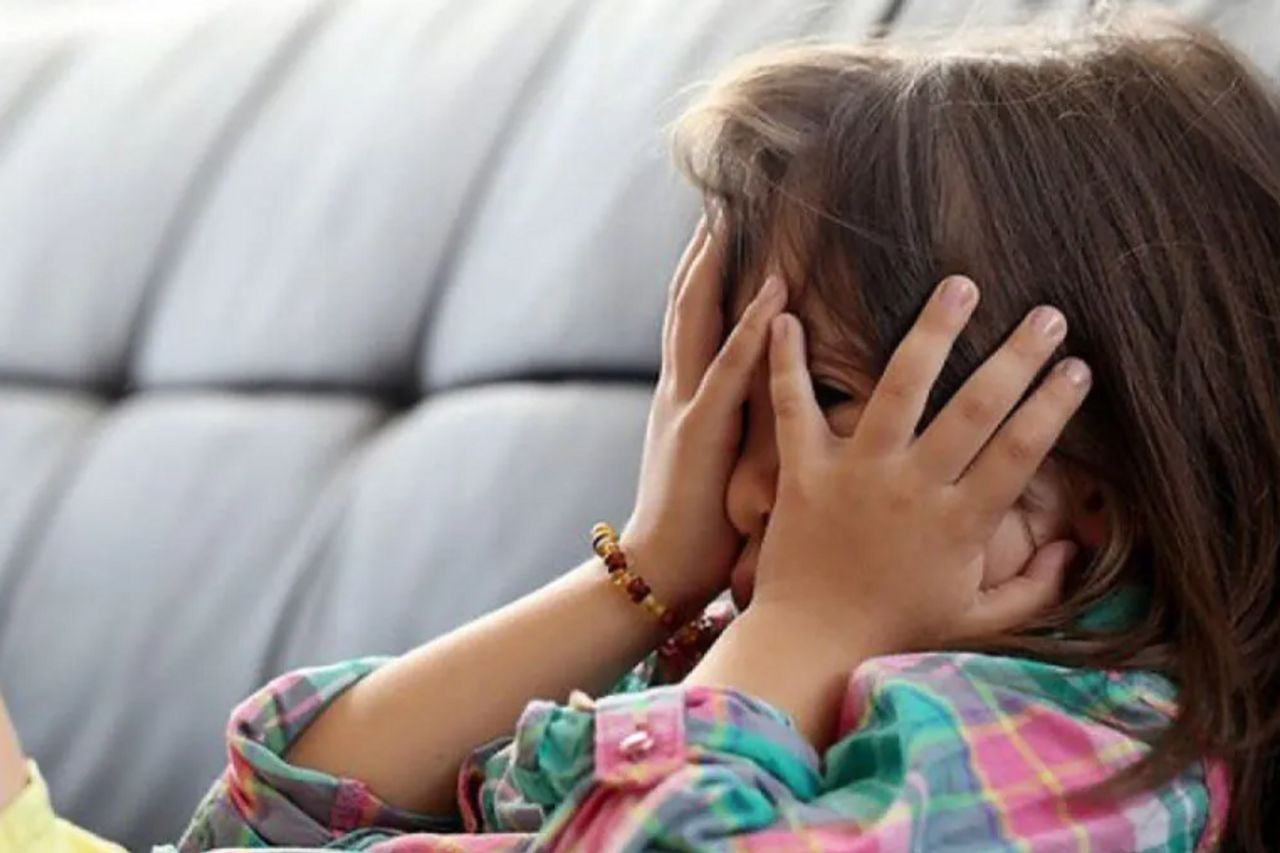 子供のグルーミングを防ぐ方法は?両親はこれを知らなければなりません