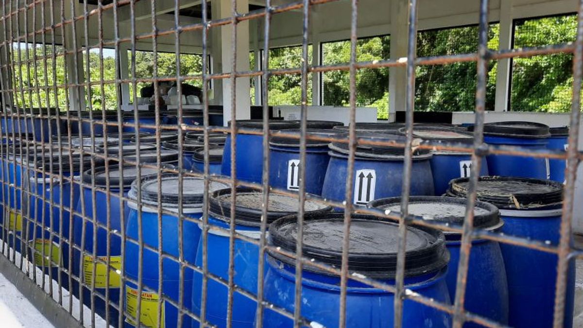 自2007年以来，在纳土纳地区医院发现了33吨医疗B3废物储备，这是卫生办公室关于危险与否的说法？ 