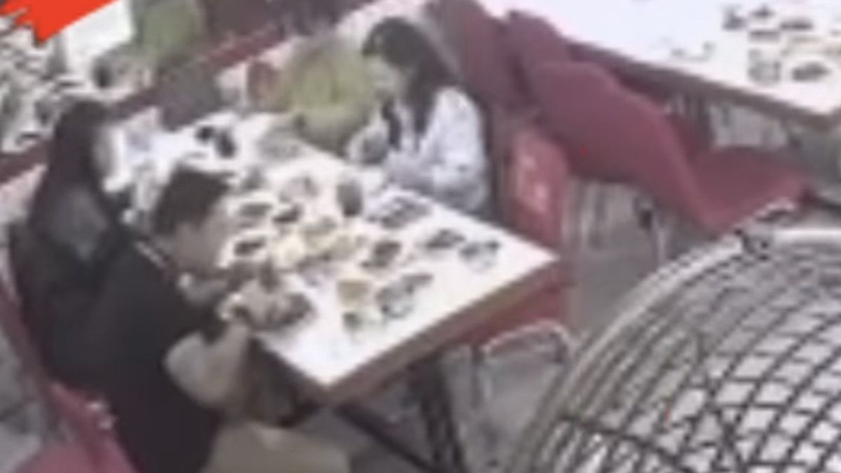 Pelanggan Restoran Padang di Jaksel Jadi Korban Pencurian Modus Geser Tas