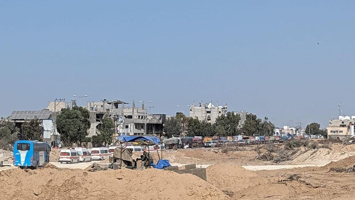 وكالة الأمم المتحدة تقول إن قطاع غزة بحاجة إلى 200 شاحنة إغاثة يوميا، وتسيء السلطات الإسرائيلية توجيه الأسماء إلى مركز تفتيش حماس