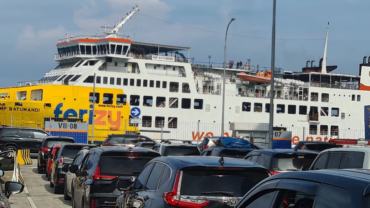 ASDP Catat 200.000 Unit Kendaraan Telah Kembali dari Sumatera ke Jawa