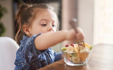 Makanan yang Membantu Anak Bisa Fokus Belajar dan Berprestasi