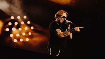Axl Rose Accused of Sexual Violence