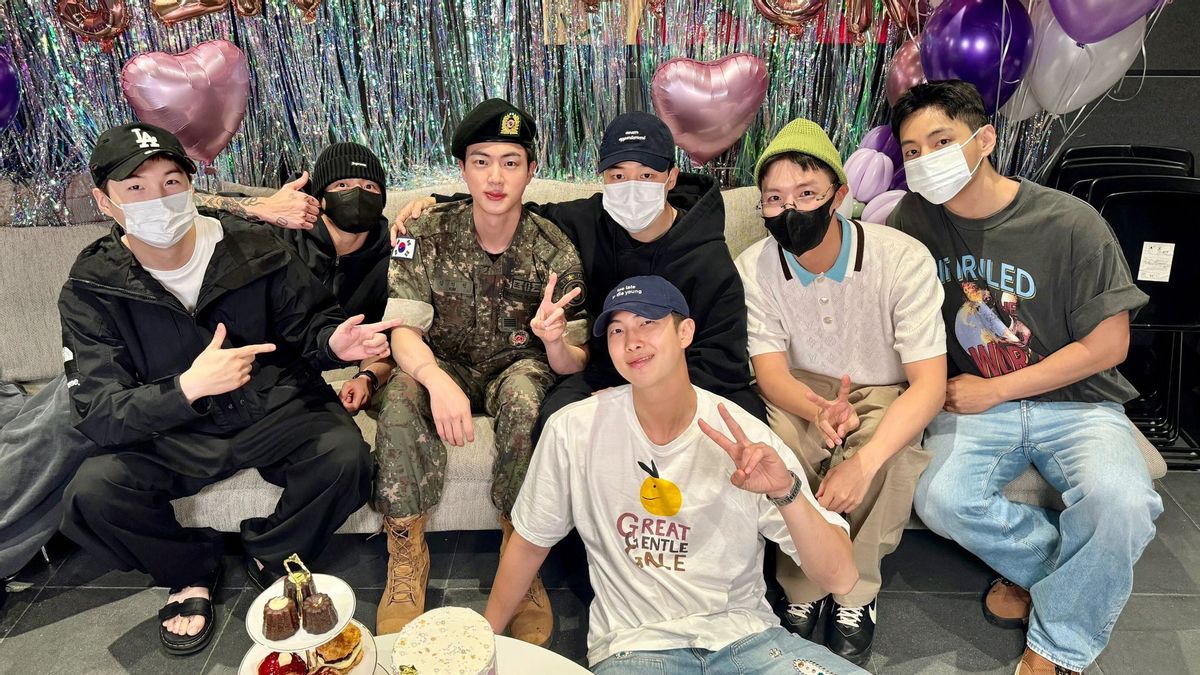 Welcomed By Members, Jin BTS Completes Military Mandatory