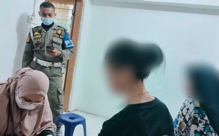 Satpol PP Amankan 16 Orang Saat Razia Asusila di Padang