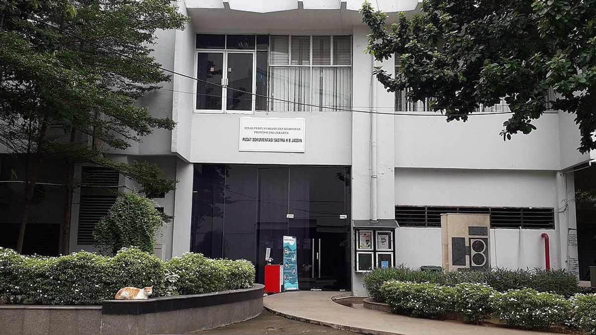 Melihat Bagaimana Jassin Menyusun Dokumentasi di Pusat Dokumentasi Sastra
