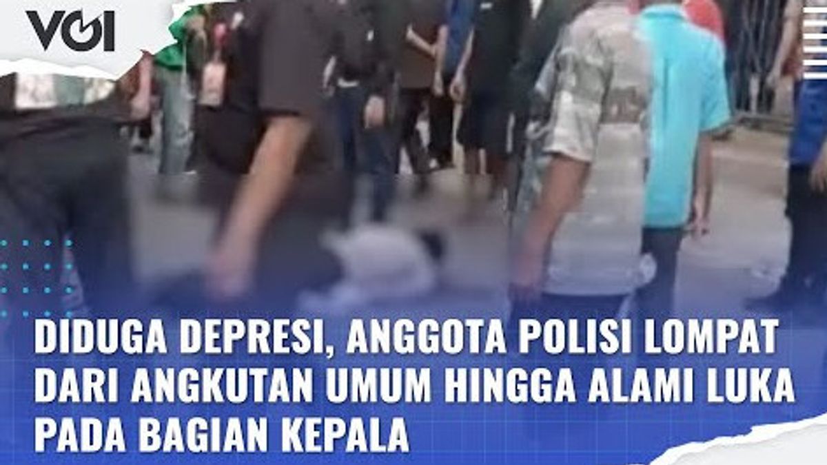 VIDEO: Suspected Of Depression, Man In Police Clothes Jumps From Public Transportation In Matraman