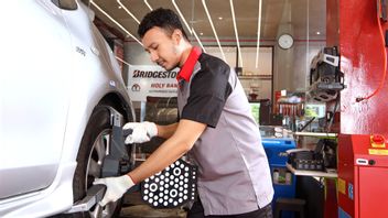 Jangan Salah, Begini Tips Pemeriksaan Ban Sebelum Liburan Nataru 2025