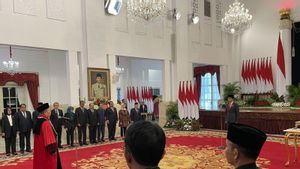 Dilantik Presiden Jokowi, Arsul Sani Resmi Hakim Konstitusi