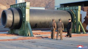 Pemimpin Korut Kim Jong-un Awasi Uji Coba Darat Mesin Rudal Bertenaga Tinggi