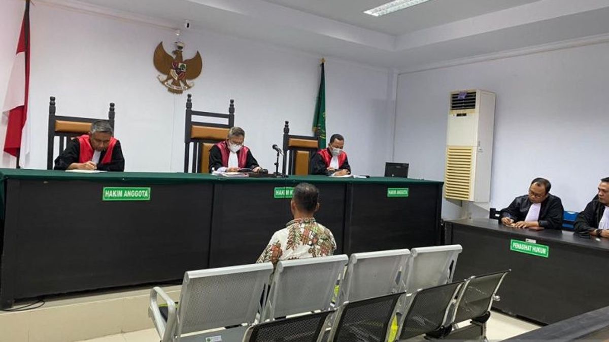 Former Director Of North Gorontalo BUMD Sentenced To 8 Years In Prison For Corruption Cases