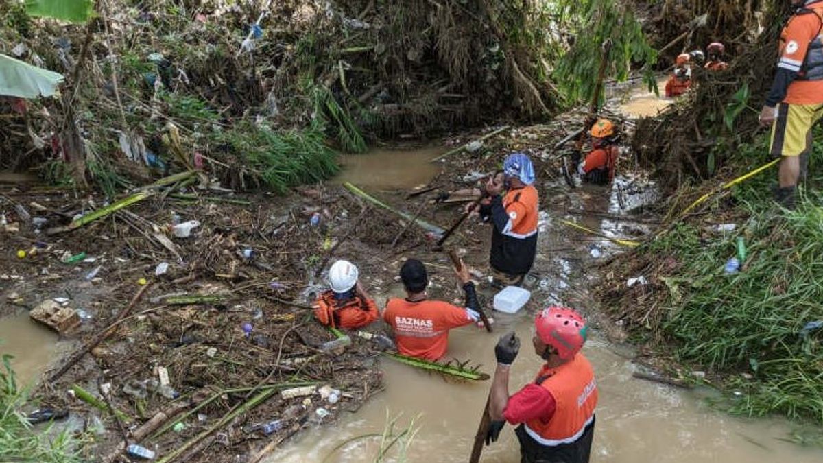 Loss Of Methamphetamine Vegetation Triggers Flash Floods In Semarang Regency