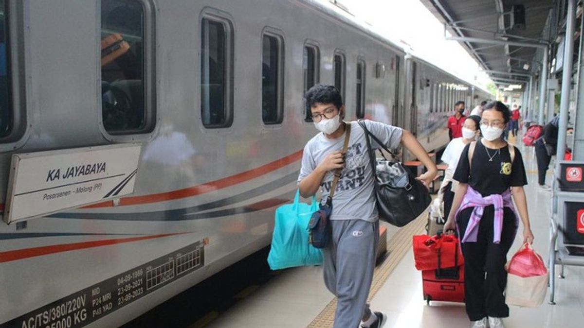Libur Sekolah, KAI Catat Rata-rata Okupansi Kereta Capai 125 Persen