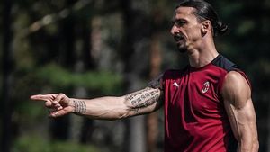 Cedera Lutut Kiri Belum Pulih, Ibrahimovic Absen di Laga Perdana Serie A