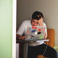 Masalah IndiHome Mungkin Memaksa Kita Mengakui Mengapa Indonesia Menyandang Runner Up Internet Terlemot Se-ASEAN 