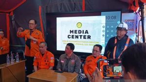 Basarnas Temukan 15 Titik Korban di Reruntuhan Mushala Ponpes Al Khoziny Sidoarjo