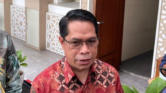 Government to Require Private Gas Stations to Buy Domestically Produced Solar Starting April 2026