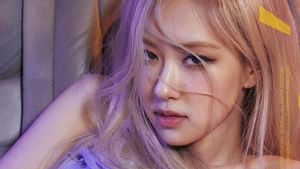 YG Entertainment Rilis Dua <i>Teaser</i> Poster Solo Rosé BLACKPINK