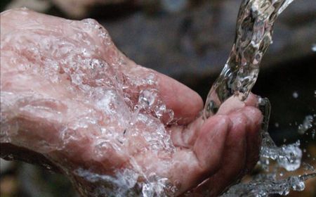 Kementerian PUPR Sebut Baru 92 Persen Masyarakat Bisa Akses Air Minum Layak