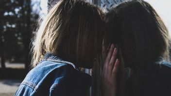  Oknum Polisi Mendadak Viral karena Perkosa Remaja 16 Tahun di Polsek