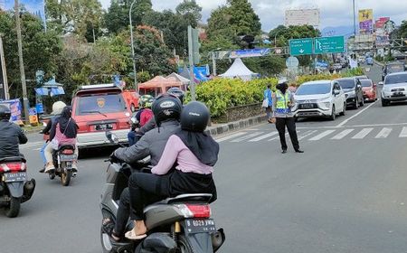 Sejak Pagi Tadi, Sudah 57 Ribu Kendaraan Melintas di Jalur Puncak