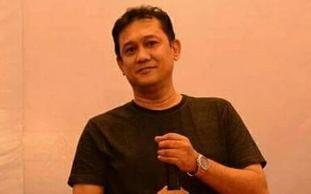 Kemenag Ambil Alih Wewenang dari MUI, Denny Siregar: Semoga Tak Ada Label Halal Aneh di Cat dan Makanan Kucing Lagi