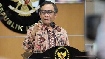 Amien Rais Dit TNI-Polri Pas Impliqué Dans La Mort De 6 Guerriers FPI, Mahfud: Merci M. Amien Sportivitasnya