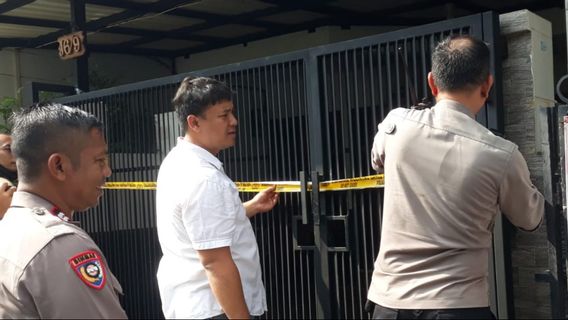 One Family Dies in a Fire at the Sunter Area House