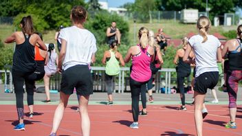5 Differences Between Zumba And Aerobics, Similar But Not The Same!