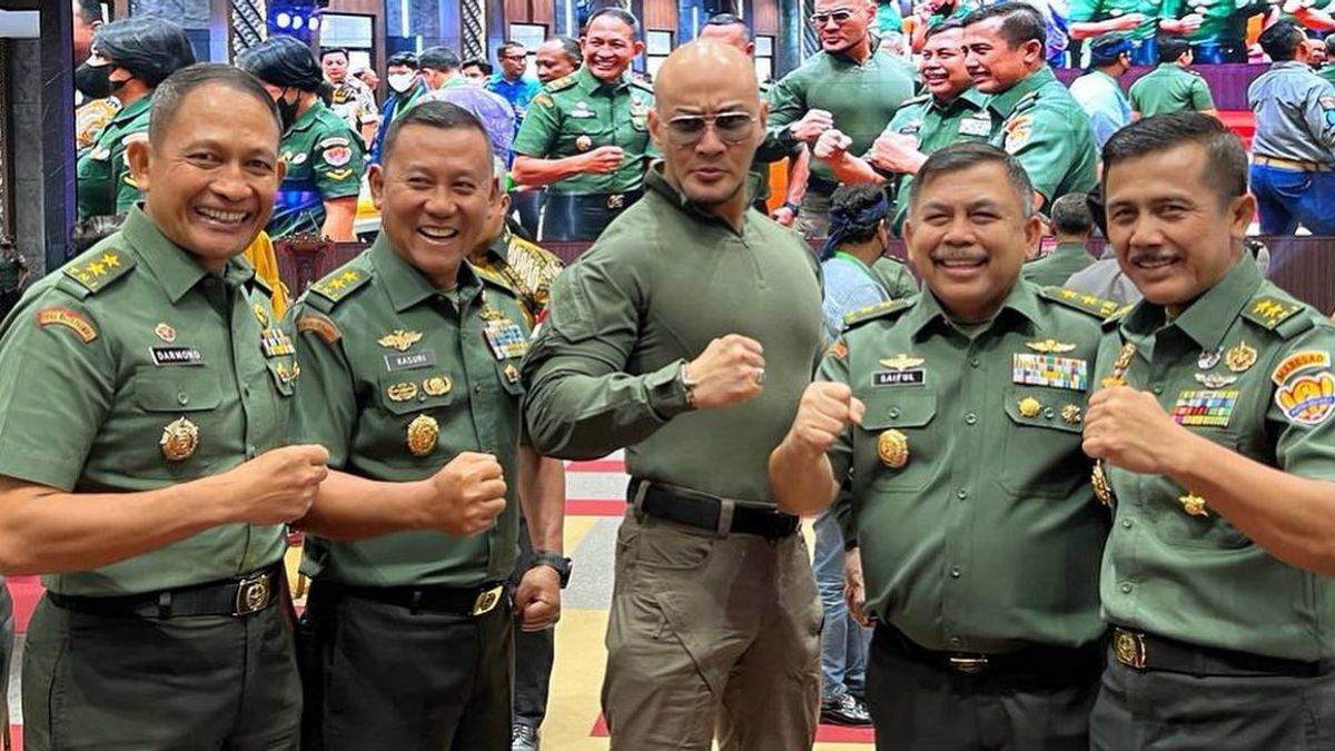 Penasaran dengan Gaji dan Tunjangan Letkol Tituler Deddy Corbuzier? Ini Aturannya