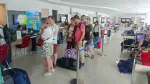 Bandara Ngurah Rai: 24 Penerbangan Batal Dampak Erupsi Lewotobi