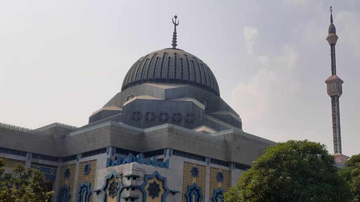 前本地化地区Kramat Tunggak成为伊斯兰中心