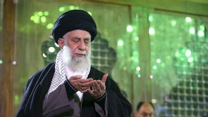 Ayatollah Ali Khamenei Leads The Prayers Of Iranian President Ebrahim Raisi And All Victims At The University Of Tehran