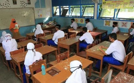 Uji Coba PTM, DPR Minta Dinas Pendidikan Daerah Perhatikan Kesiapan Sekolah