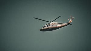 Helikopter Jatuh di Isle of Wight Inggris