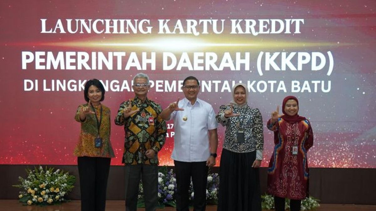 Bank Jatim Launches Local Government Credit Card