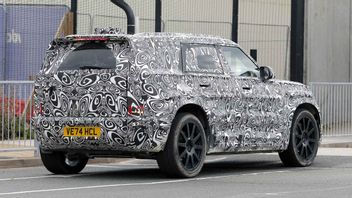 以下是准备在2026年发布的陆地巡洋舰防御者体育电气