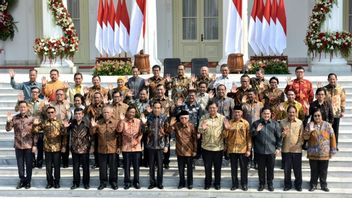 Maju Pilkada 2024, Menteri Asal PDIP Pramono Anung dan Risma Mundur dari Kabinet Jokowi