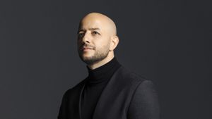 Maher Zain Obati Kerinduan 10 Tahun lewat Album Back To You yang Dirilis Bertahap Selama Ramadan