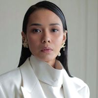 Bintang Serial Mendua, Adinia Wirasti Respons Kritik Netizen Sebut Dirinya Kurang Terkenal