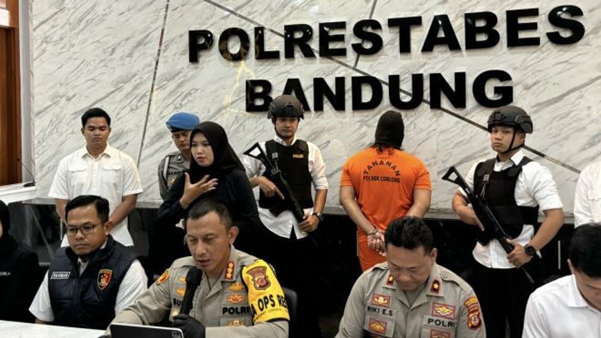 Polrestabes Bandung Menangkap Pelaku Pembunuhan PSK di Apartemen Jardin