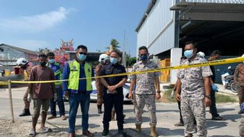 57名印尼工人沉没在马来西亚的适耕滩水域，发现35人