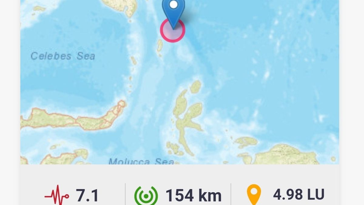 7.1 زلزال زلزال صدمة في Melonguane شعر في مانادو, السكان المتناثرة خارج المنازل