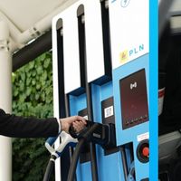 PLN Siapkan 4.769 SPKLU untuk Layani Pemudik