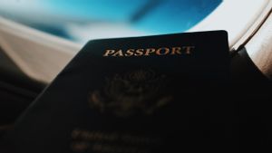 Ribuan Warga Hong Kong Jajal Kesempatan untuk Jadi Warga Inggris lewat Visa Khusus